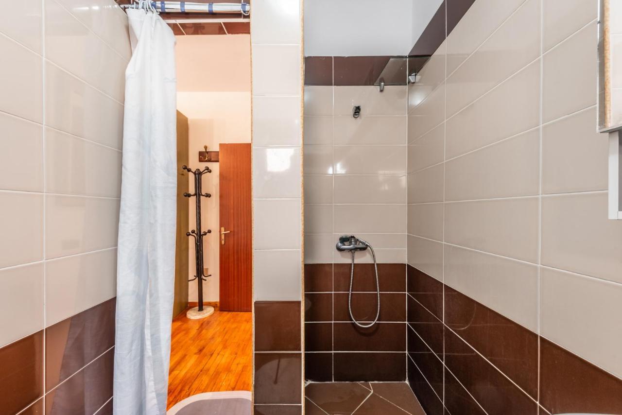 Apartment Vintage And Warm 2br In *