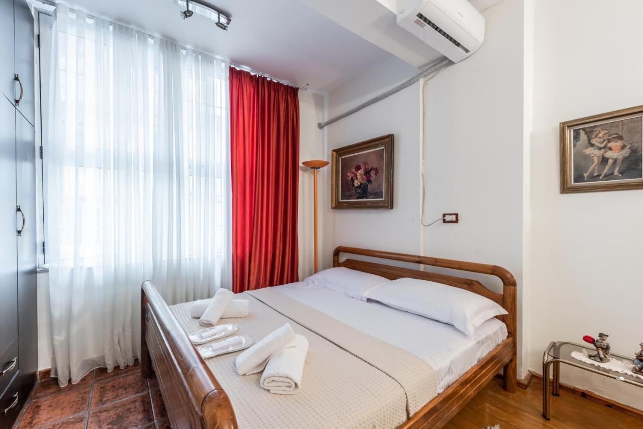 Apartment Vintage And Warm 2br In Tirana